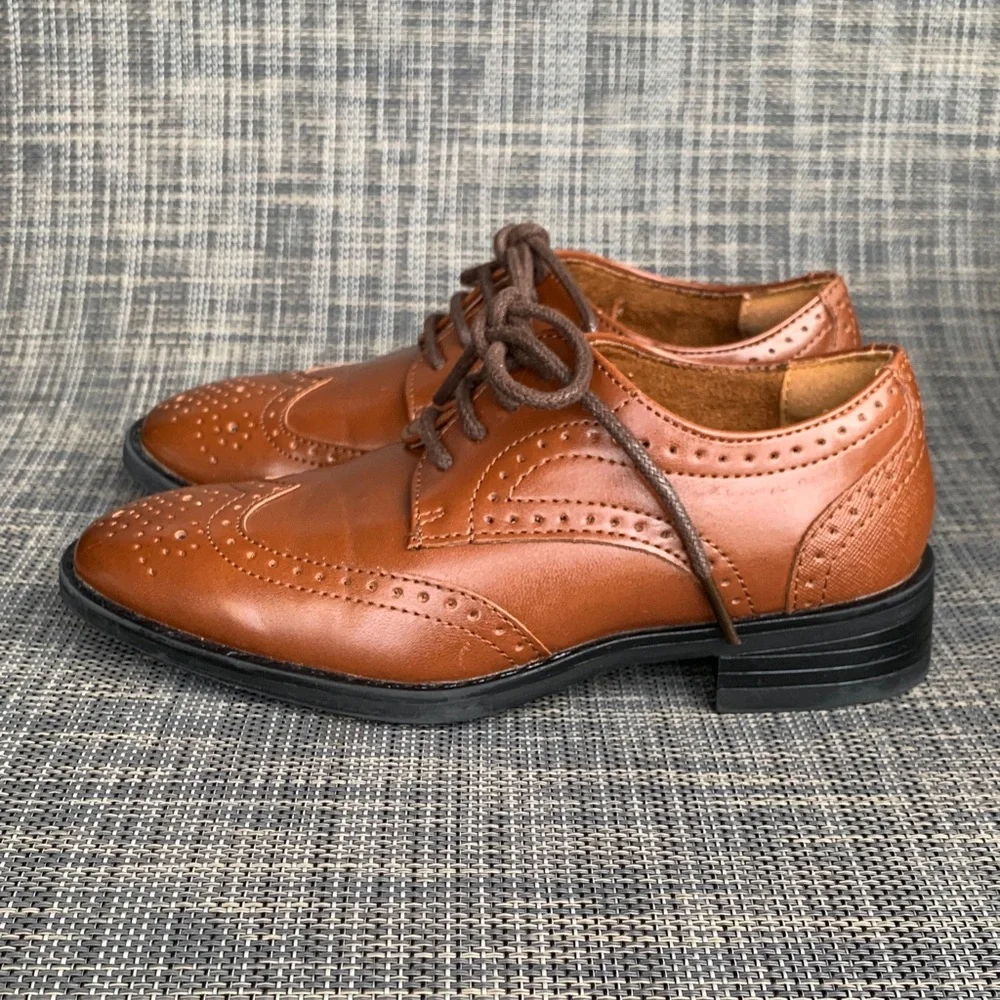 Stacy Adams Dunbar Wingtip Oxford Cognac' Dress Shoes little boys size 11